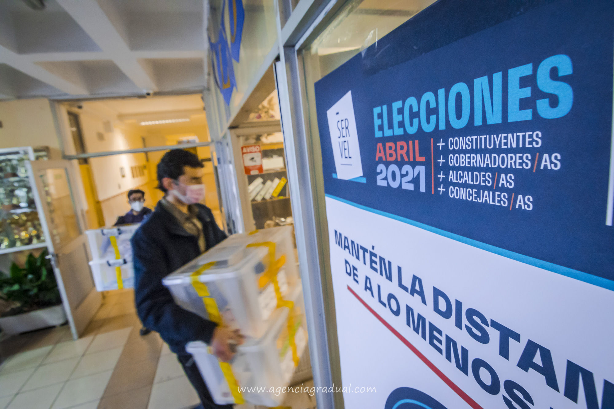 Agencia Gradual - elecciones-2021-apertura-mesas-y-urnas-57.jpg