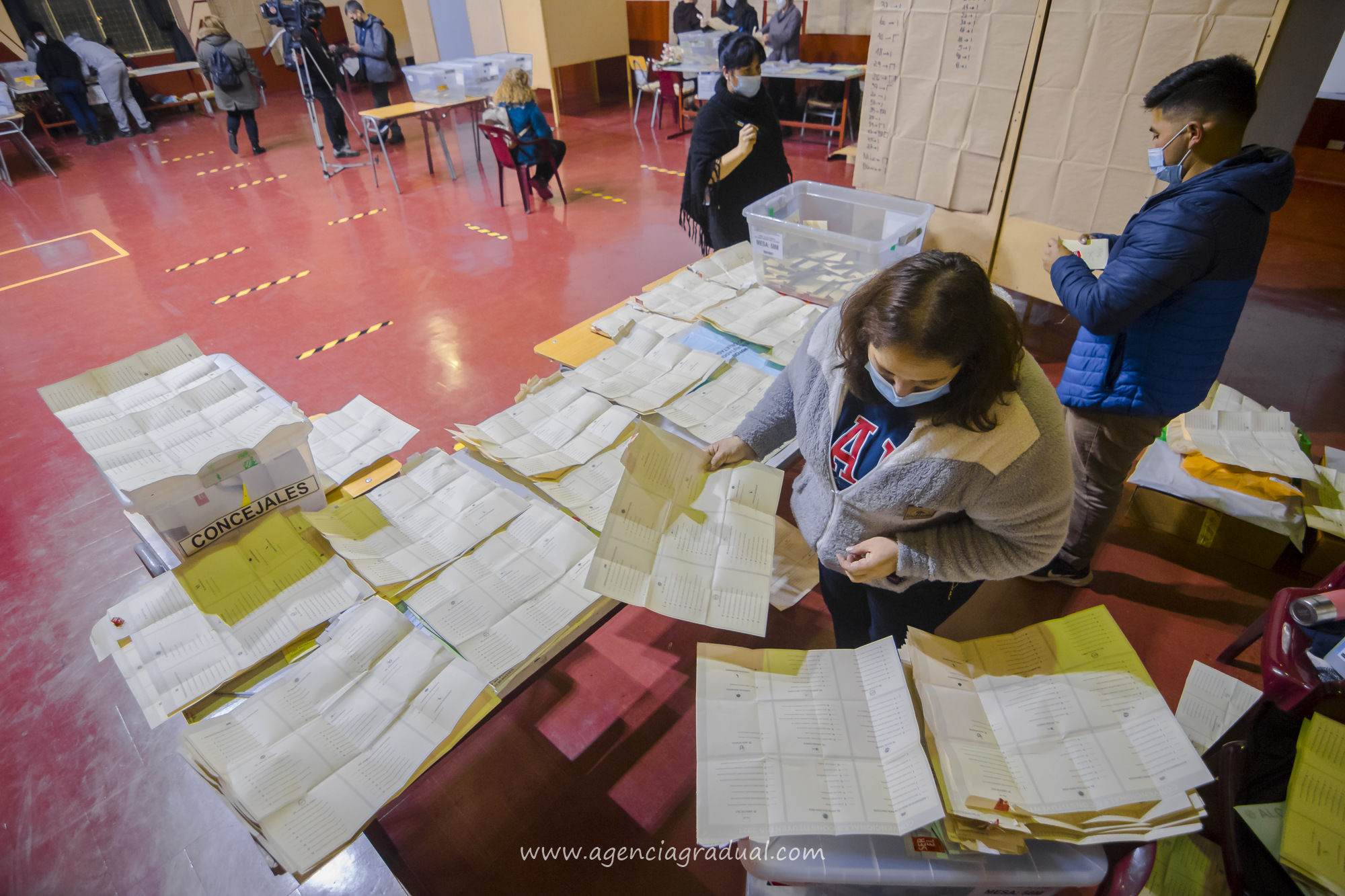 Agencia Gradual - elecciones-2021-conteo-de-votos-154.jpg