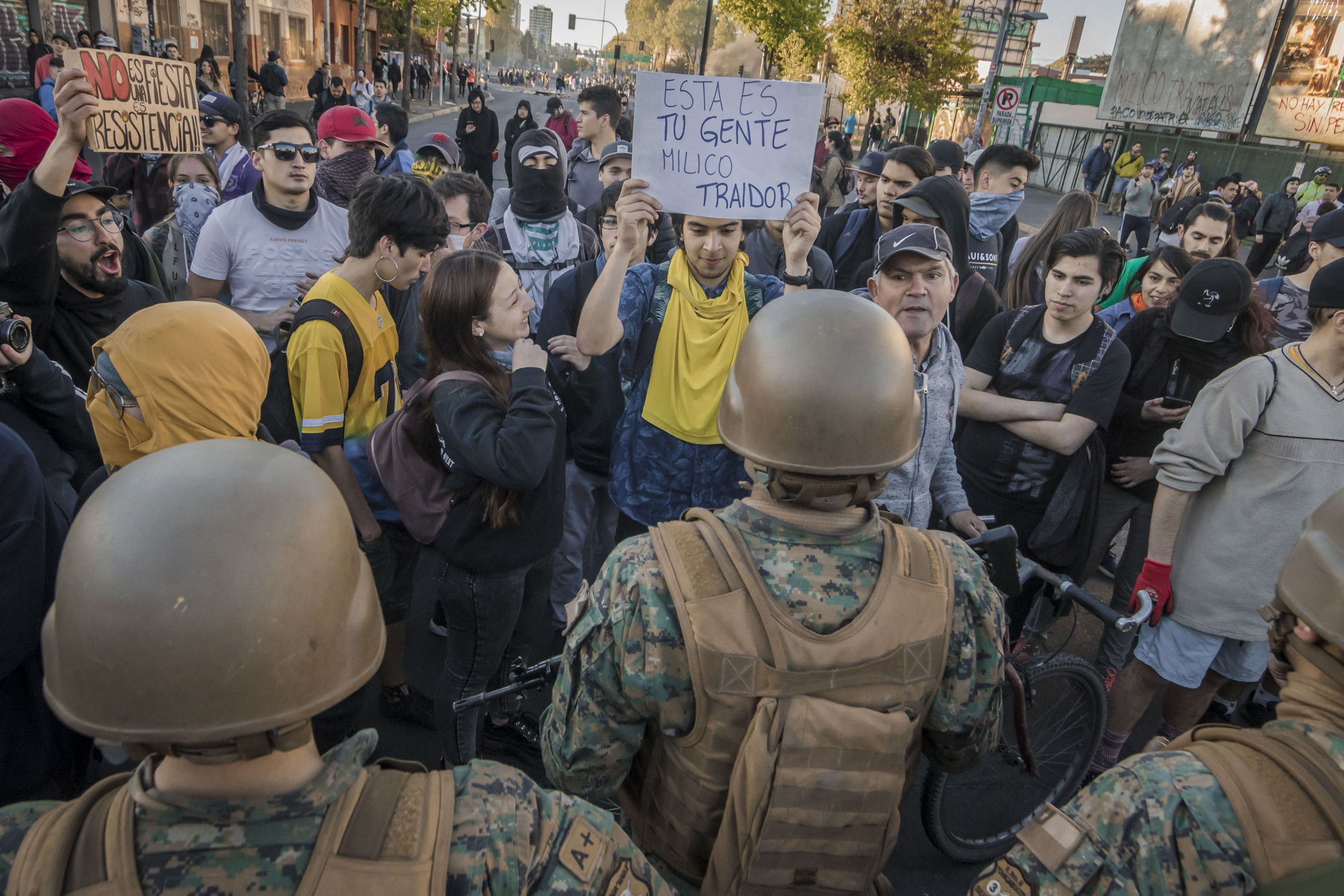 Agencia Gradual - militares-y-manifestantes-23.jpg